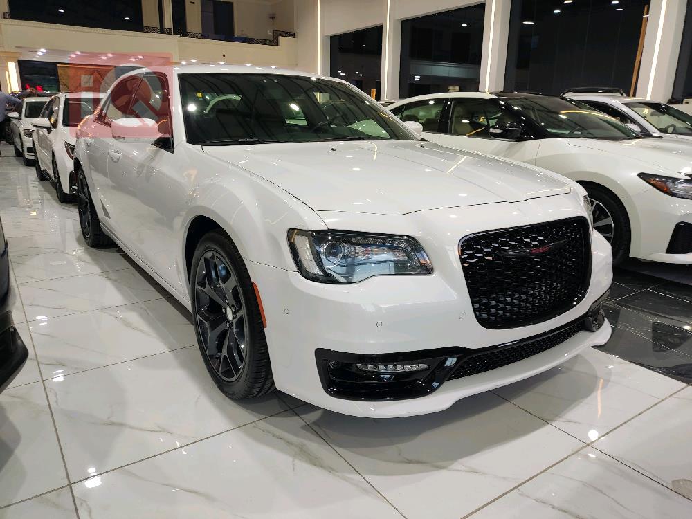 كرايسلر 300